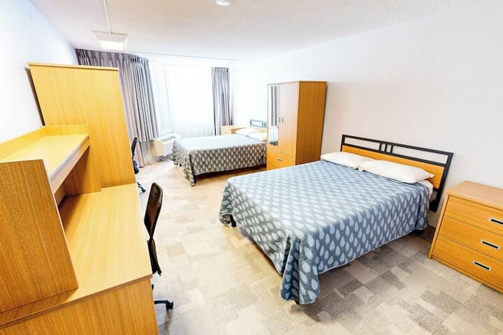 Room 6 of 24
